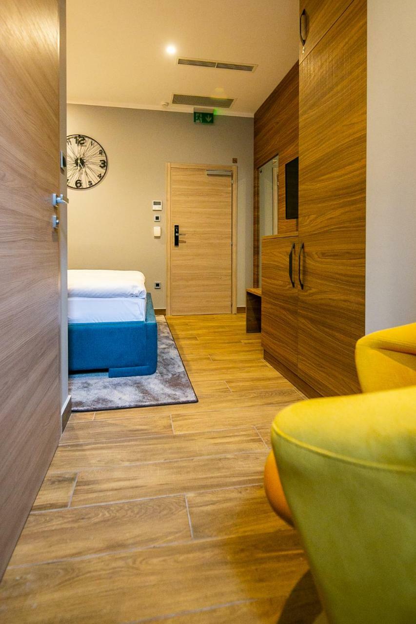 רייקה Teatro Suite & Rooms מראה חיצוני תמונה